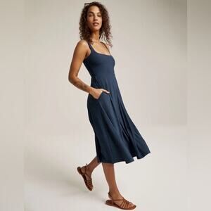 Beyond Yoga | Featherweight At The Ready Square Neck Dress Nocturnal Navy S